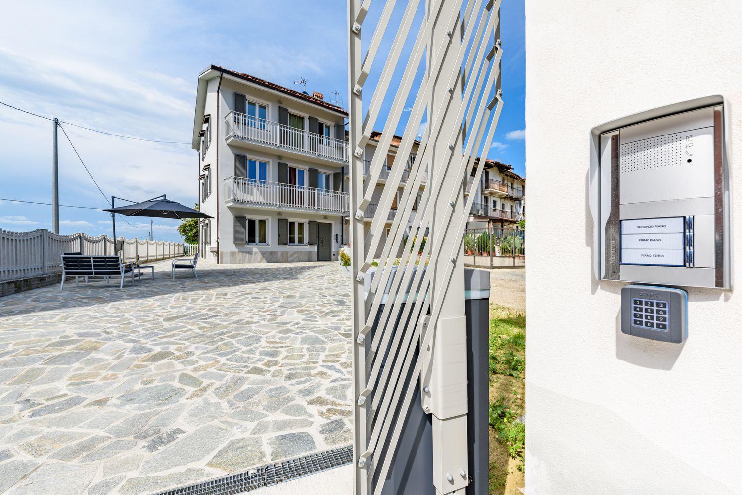 La Grignola Apartments Canale Exteriör bild